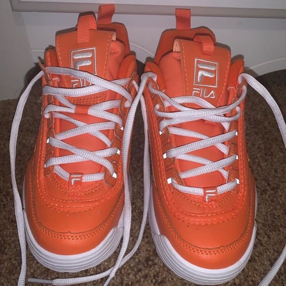 BRIGHT ORANGE FILA SHOES - Picture 2 of 4